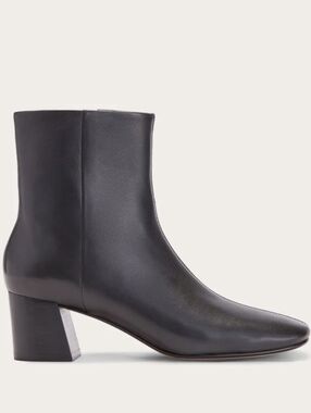 NEW Everlane The Day Boot Classic Black Leather Ankle Boots with Block Heel 5